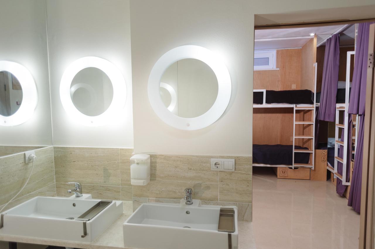 A&A Hostel Львов Экстерьер фото